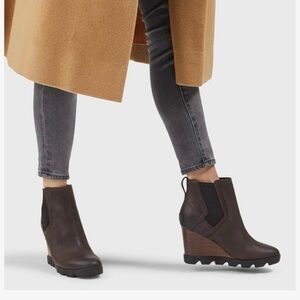 Sorel Joan Uptown Chelsea Boot Blackened Brown Distressed Waterproof Sz 10.5